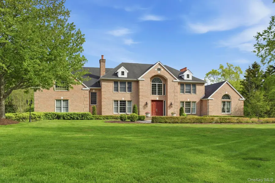 5 Westwood Court, Muttontown, NY 11545 - #2