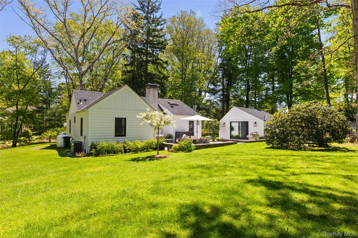 49 Clinton Road, Bedford Hills, NY 10507 - #1