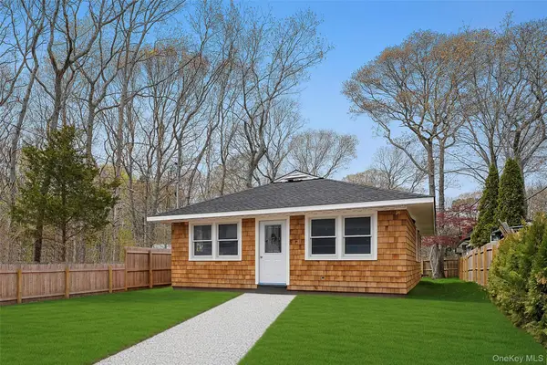 50 Squires Avenue, East Quogue, NY 11942