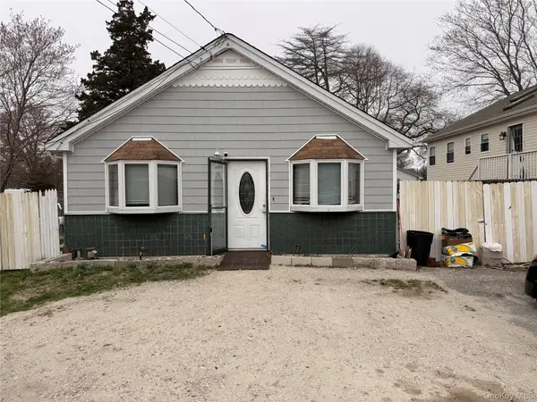 158 William Floyd Parkway, Shirley, NY 11967