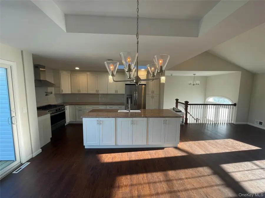 1657 Fairfax Avenue, West Islip, NY 11795 - #2