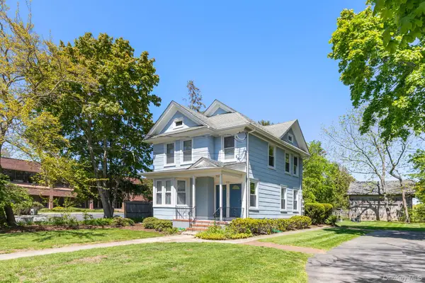 1220 Youngs Avenue, Southold, NY 11971