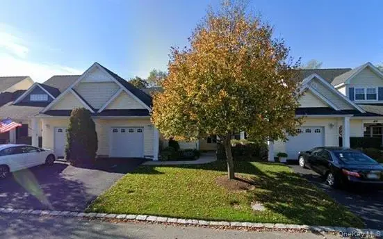 47 Stoneleigh Drive, Riverhead, NY 11901 - #2