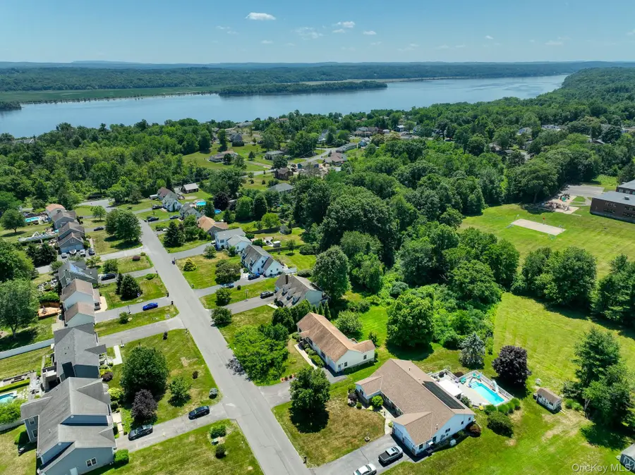31 Josephs Drive, Saugerties, NY 12477 - #3