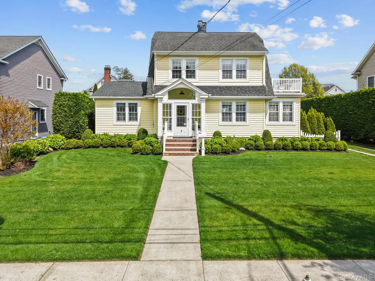 9 Hendrickson Avenue, Rockville Centre, NY 11570 - #1