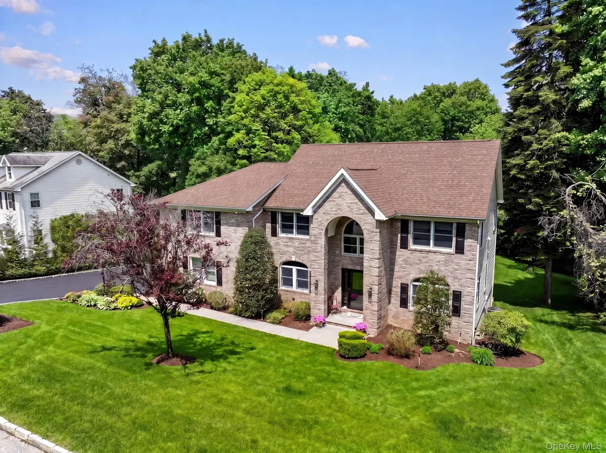 8 Drake Lane, White Plains, NY 10607 - #1
