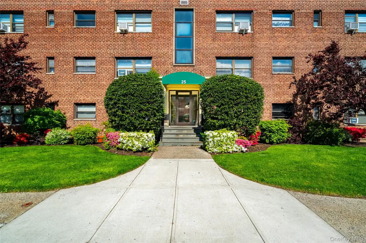 25 Shady Glen Court #2C, New Rochelle, NY 10805 - #1