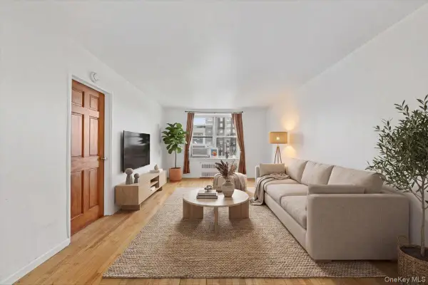 3176 Decatur Avenue #3A, Bronx, NY 10467