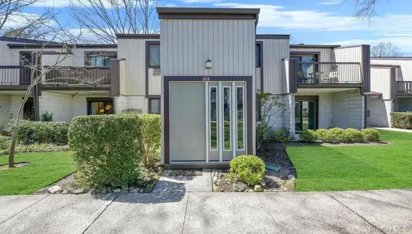 65 Richmond Boulevard #1B, Ronkonkoma, NY 11779