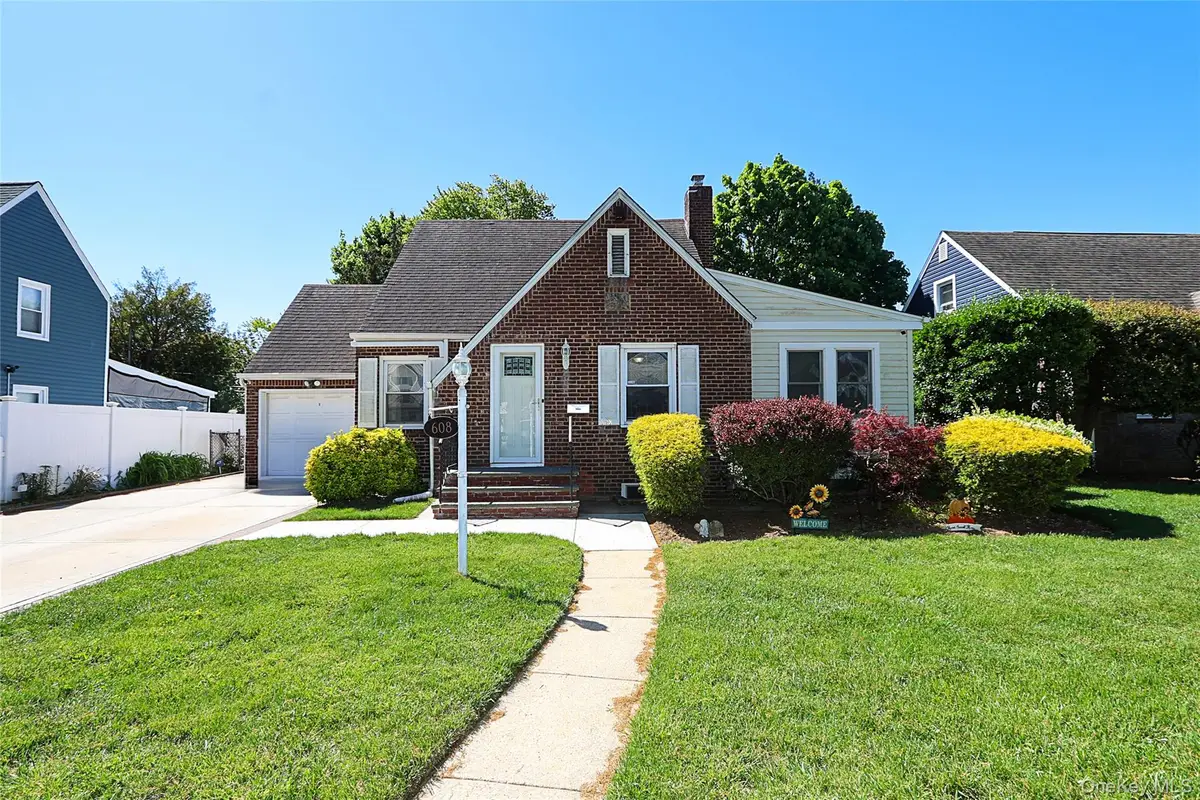 608 Terrace Place, Baldwin, NY 11510 - #1