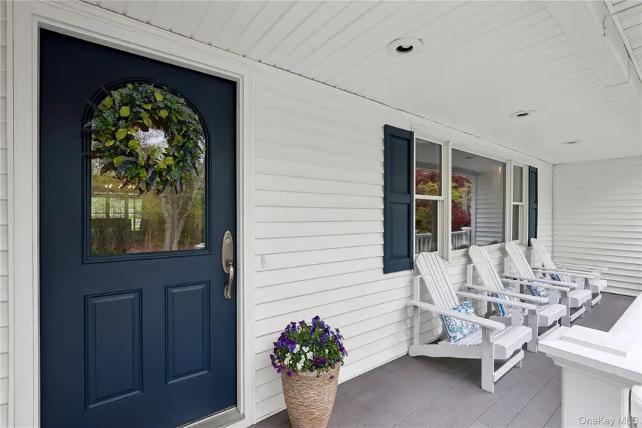37 Pine Ridge Drive, Smithtown, NY 11787 - #3