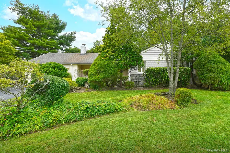 8 South Drive, Roslyn, NY 11576 - #2