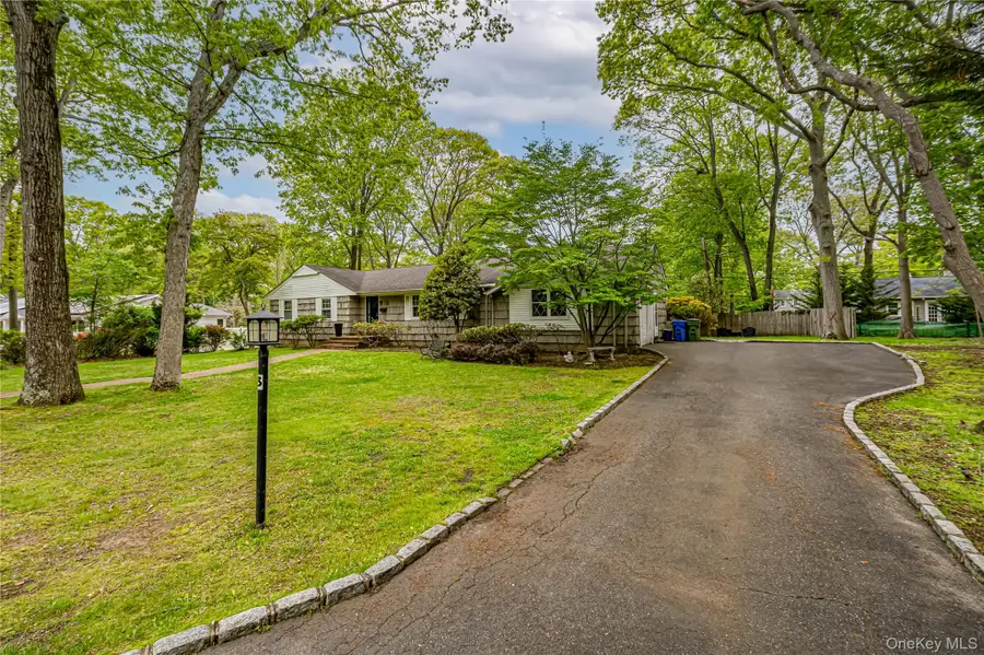 3 Settlers Path, Port Jefferson, NY 11777 - #2