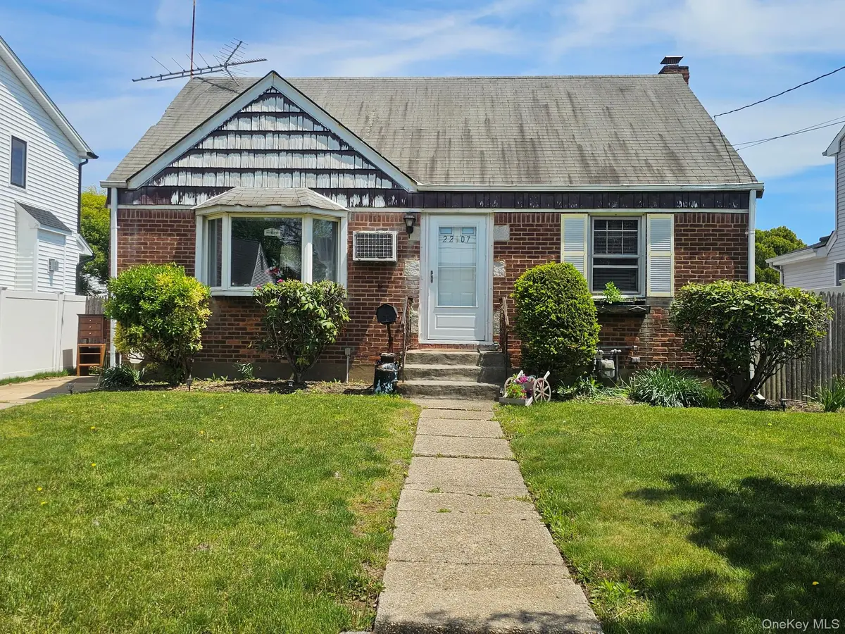 2207 Maple Street, Wantagh, NY 11793 - #1