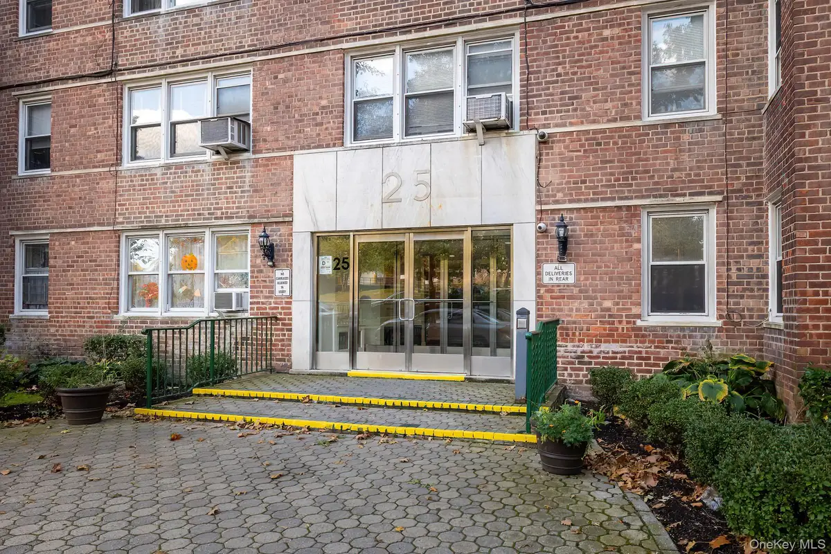 25 Knolls Crescent #4M, Bronx, NY 10463 - #1