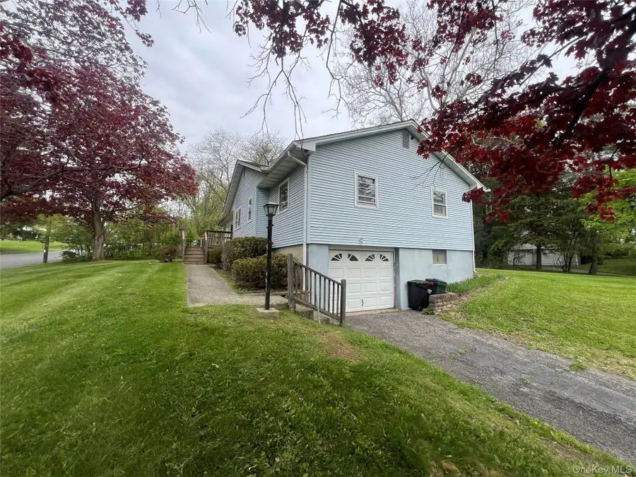 34 Birchwood Drive, New Windsor, NY 12553 - #2