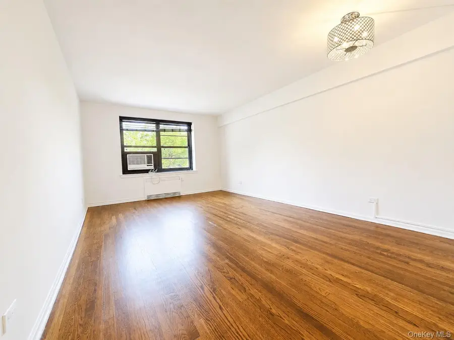213-06 75 Avenue #2-O, Oakland Gardens, NY 11364 - #2