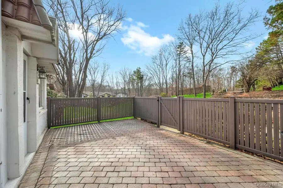 207 Skyline Drive, Coram, NY 11727 - #2