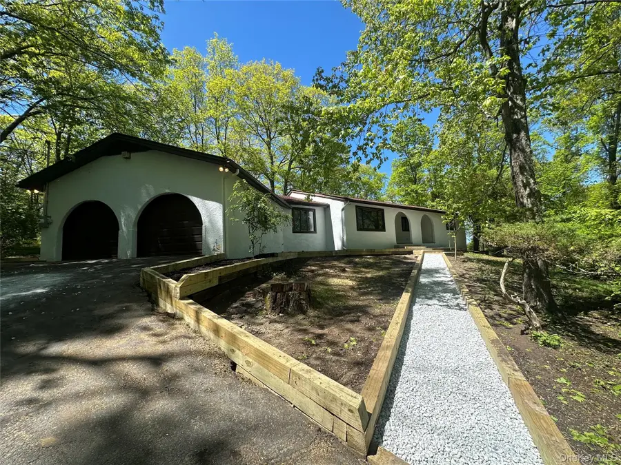 18 Hillside View Road, Mahopac, NY 10541 - #3