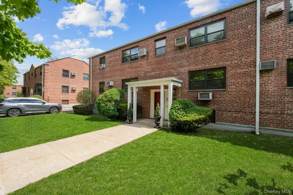 81-16 155 #050, Howard Beach, NY 11414
