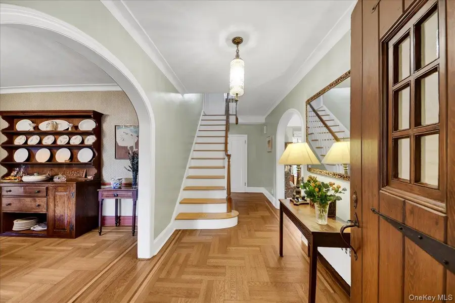 184 Commonwealth Avenue, Mount Vernon, NY 10552 - #3