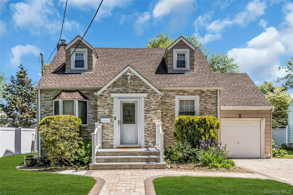 1395 Exeter Street, Baldwin, NY 11510 - #1