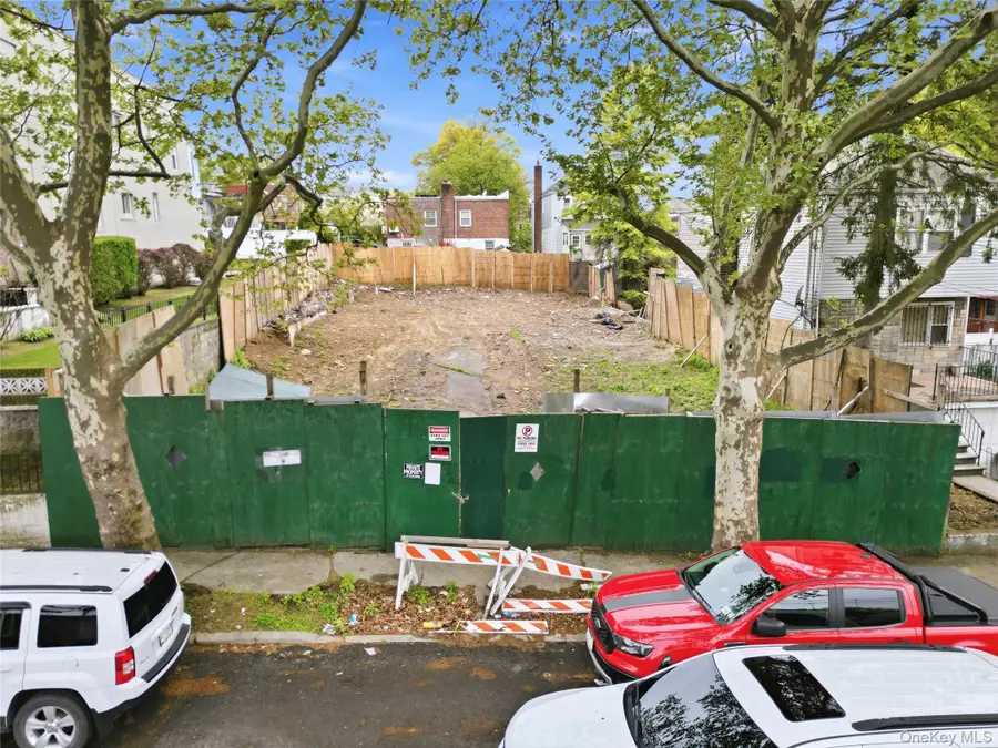 2945 Tenbroeck Avenue, Bronx, NY 10469 - #2