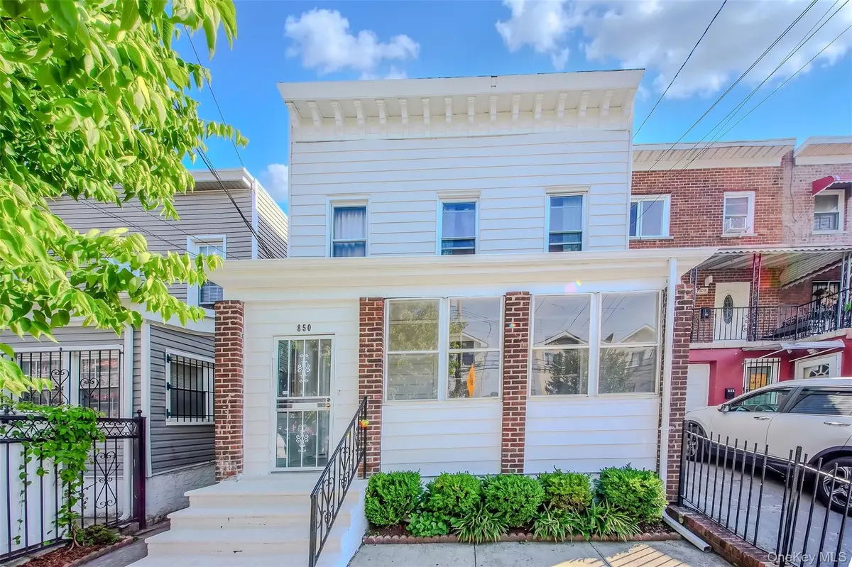 850 E 223rd Street, Bronx, NY 10466 - #1