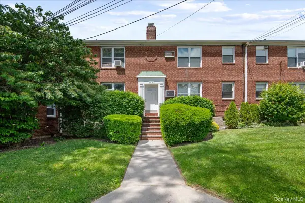 35-14 192nd Street #C3, Flushing, NY 11358