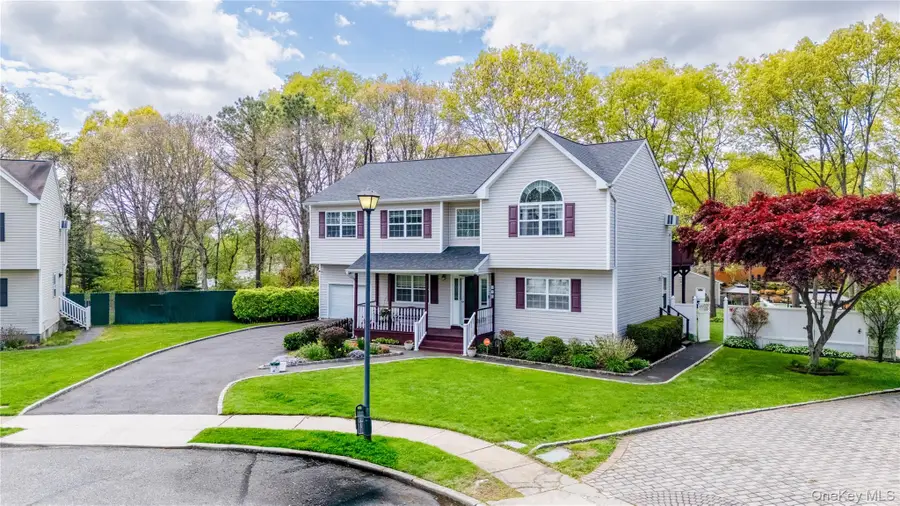 120 Pheasant Circle, Brentwood, NY 11717 - #2