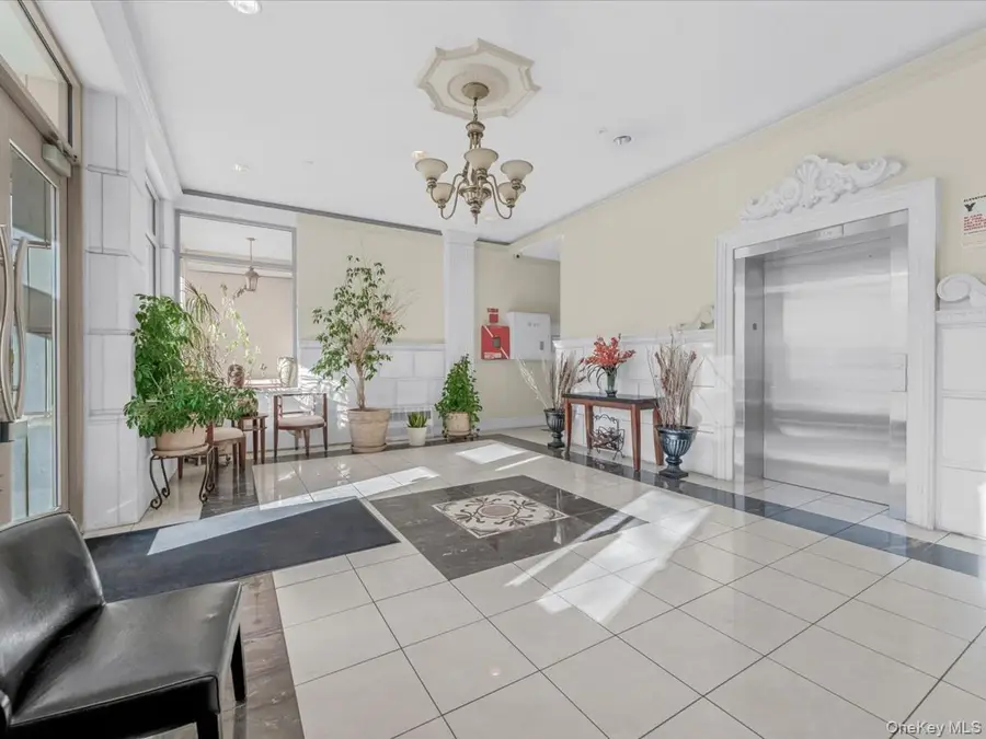 2525 Newtown Avenue #5D, Astoria, NY 11102 - #3