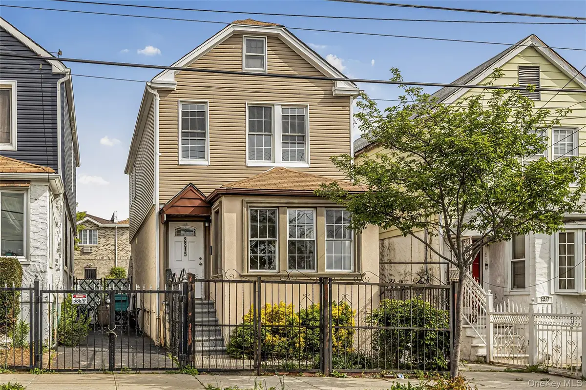2215 Homer Avenue, Bronx, NY 10473 - #1