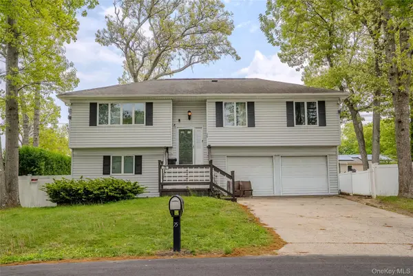 75 Park Avenue, Ronkonkoma, NY 11779
