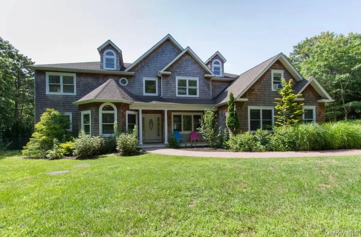 155 Chardonnay Drive, East Quogue, NY 11942 - #1