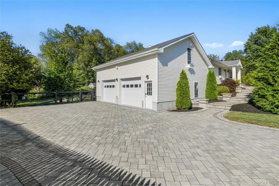 7 Anna D Court, Hopewell Junction, NY 12533 - #3