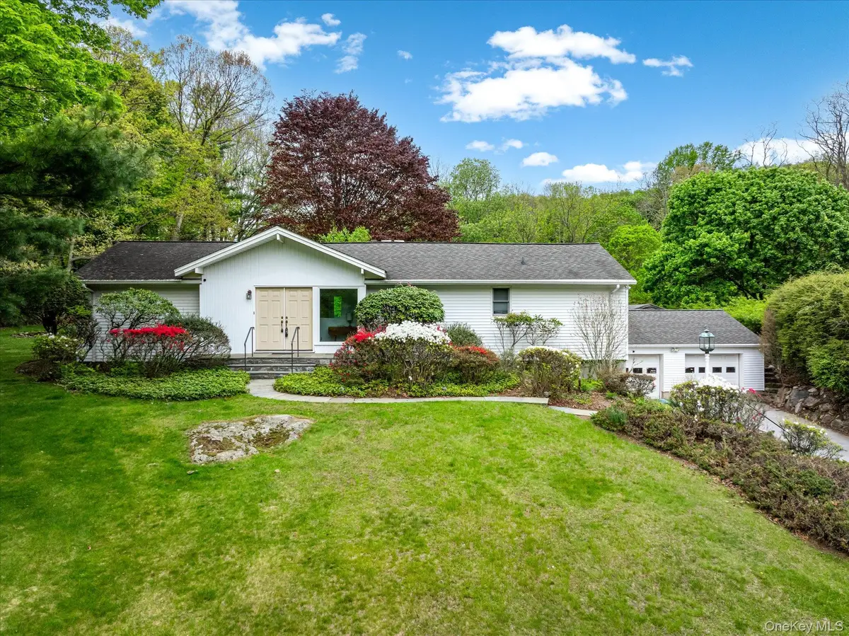 749 Croton Lake Road, Bedford Corners, NY 10549 - #1