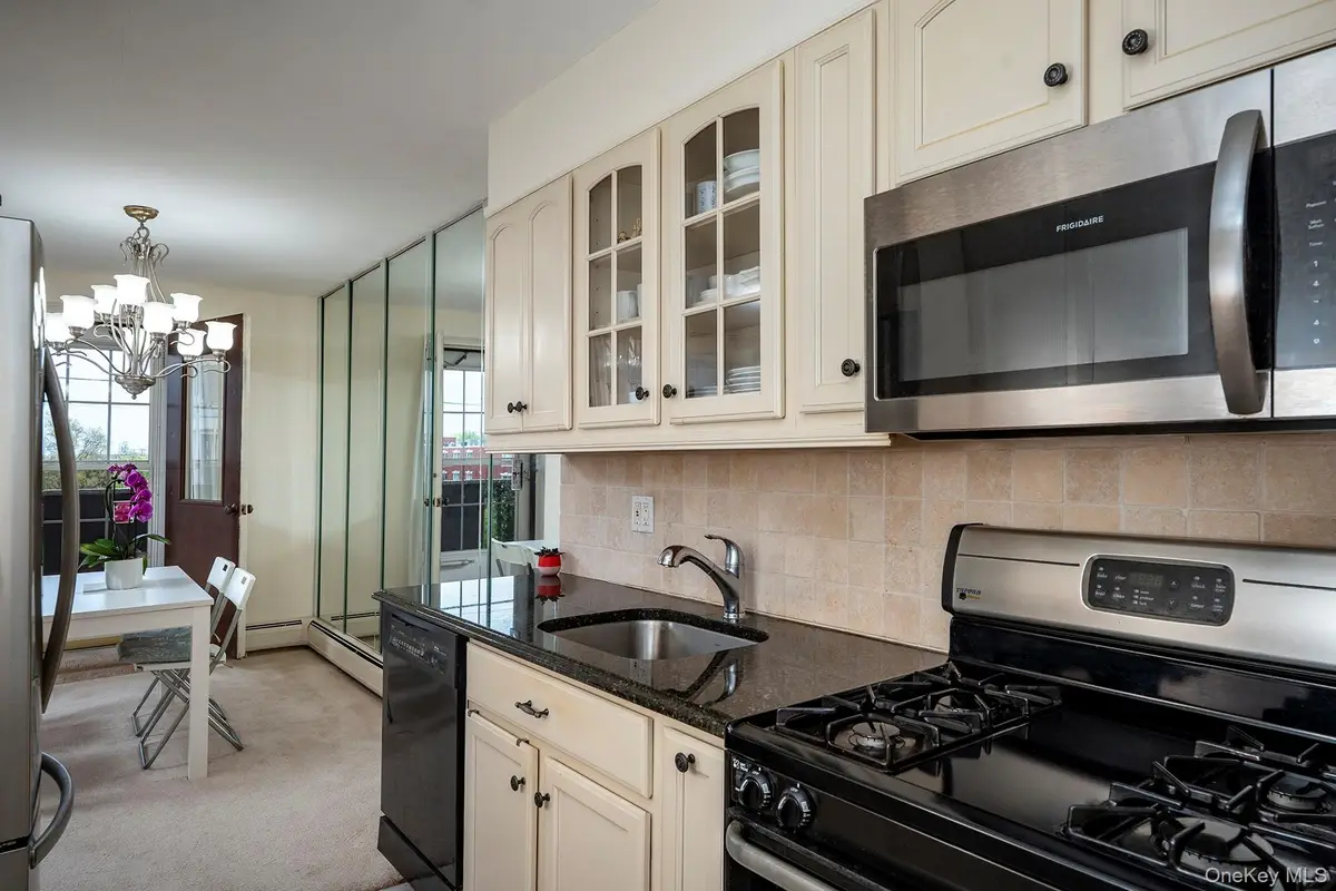 135 Post Avenue #5A, Westbury, NY 11590 - #1