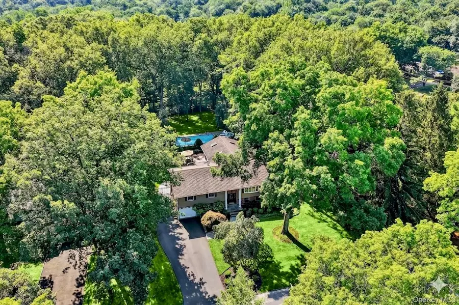 6 Sterling Forest Lane, Suffern, NY 10901 - #2
