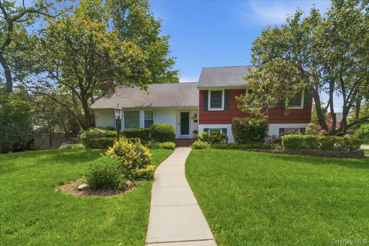 8 Prospect Avenue, Garden City, NY 11530 - #1