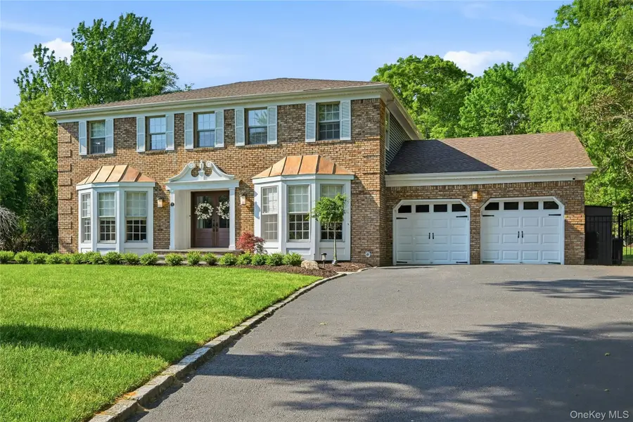 19 Quaker Hill Road, Stony Brook, NY 11790 - #2