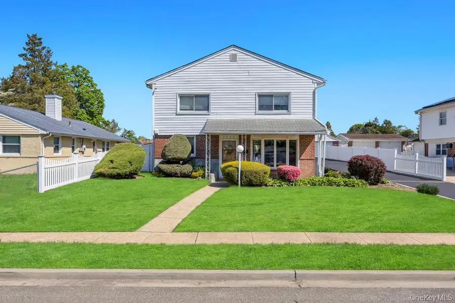 2625 Cypress Avenue, East Meadow, NY 11554 - #2