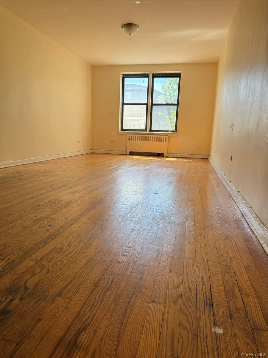 14737 Roosevelt Avenue #2B, Flushing, NY 11354 - #2