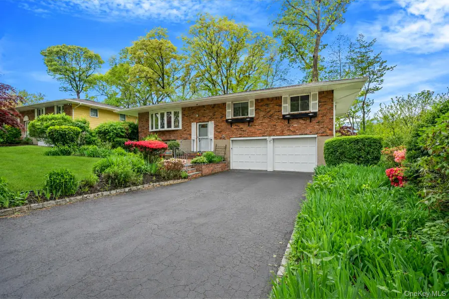 44 Mackay Drive, Hauppauge, NY 11788 - #3