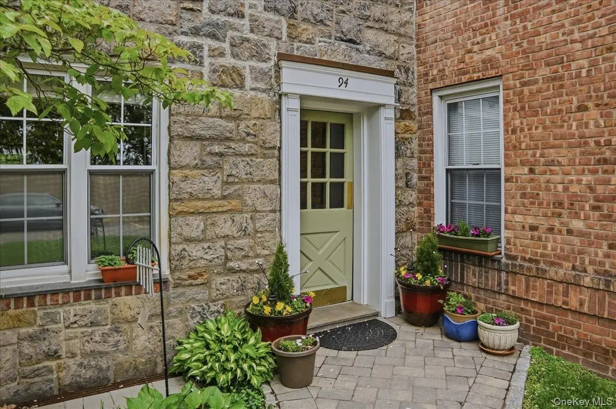 94 Pinewood Road #3D, Hartsdale, NY 10503 - #1