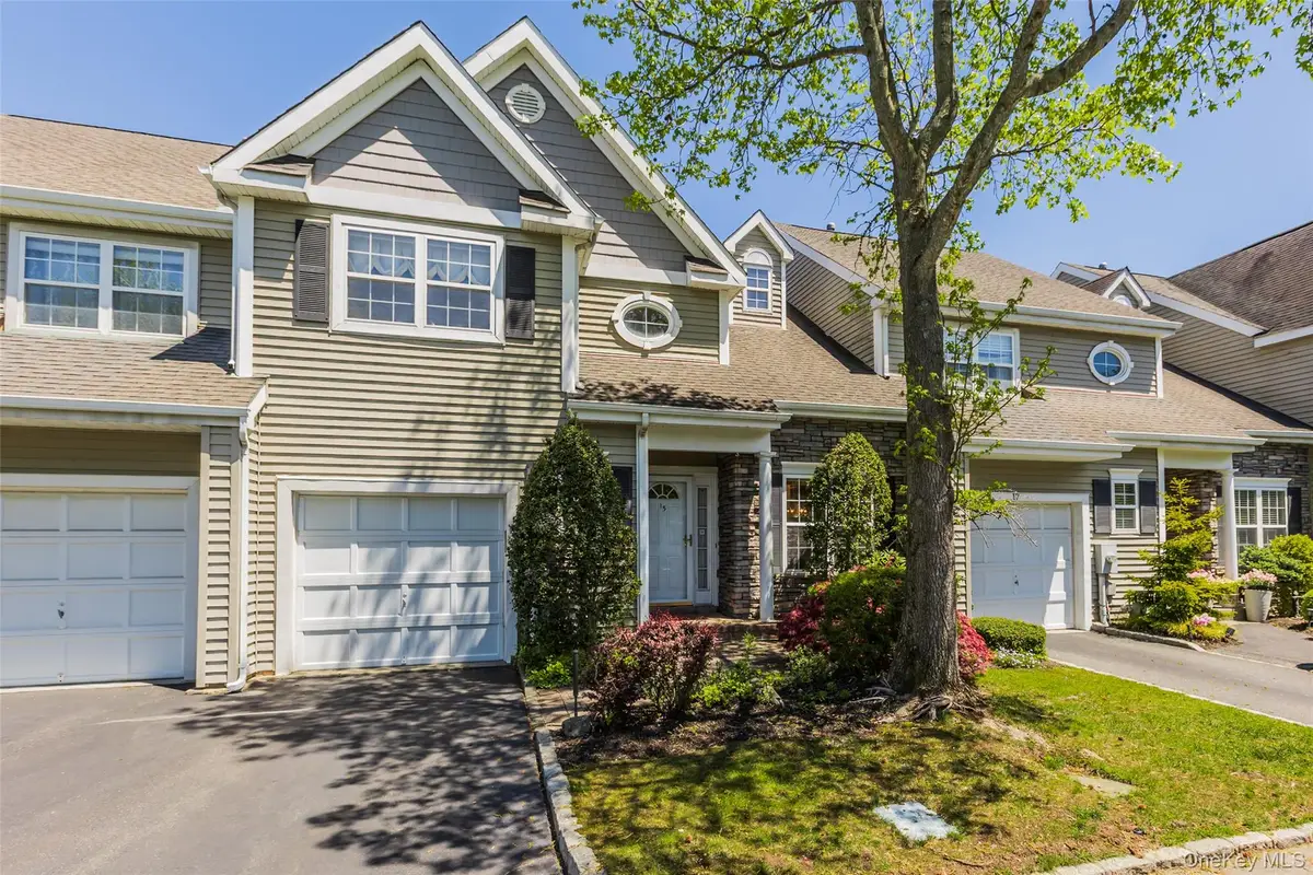 15 Scarborough Drive, Smithtown, NY 11787 - #1