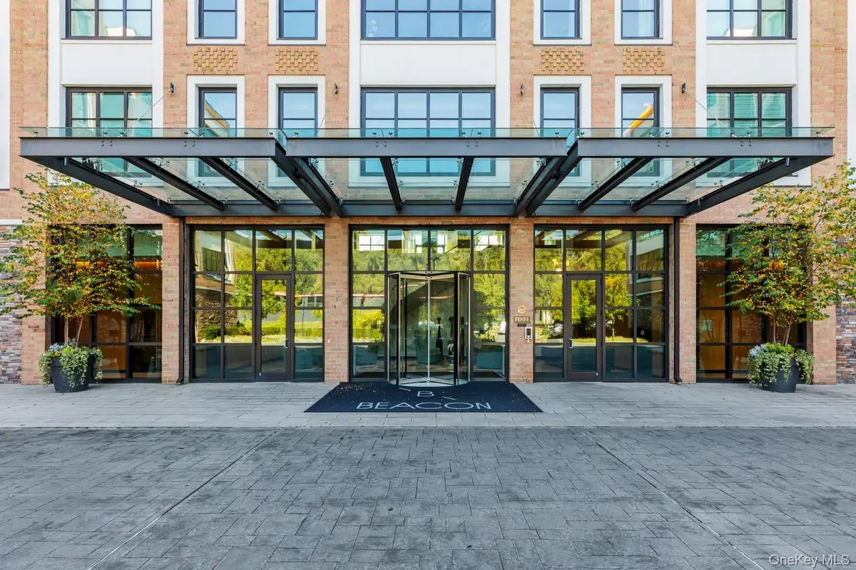 100 Garvies Point Road #1009, Glen Cove, NY 11542 - #1