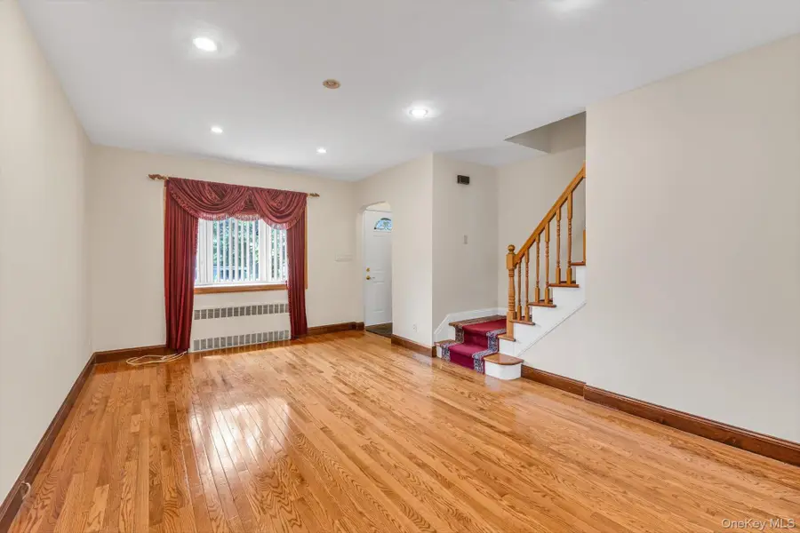 13835 64th Avenue, Flushing, NY 11367 - #2