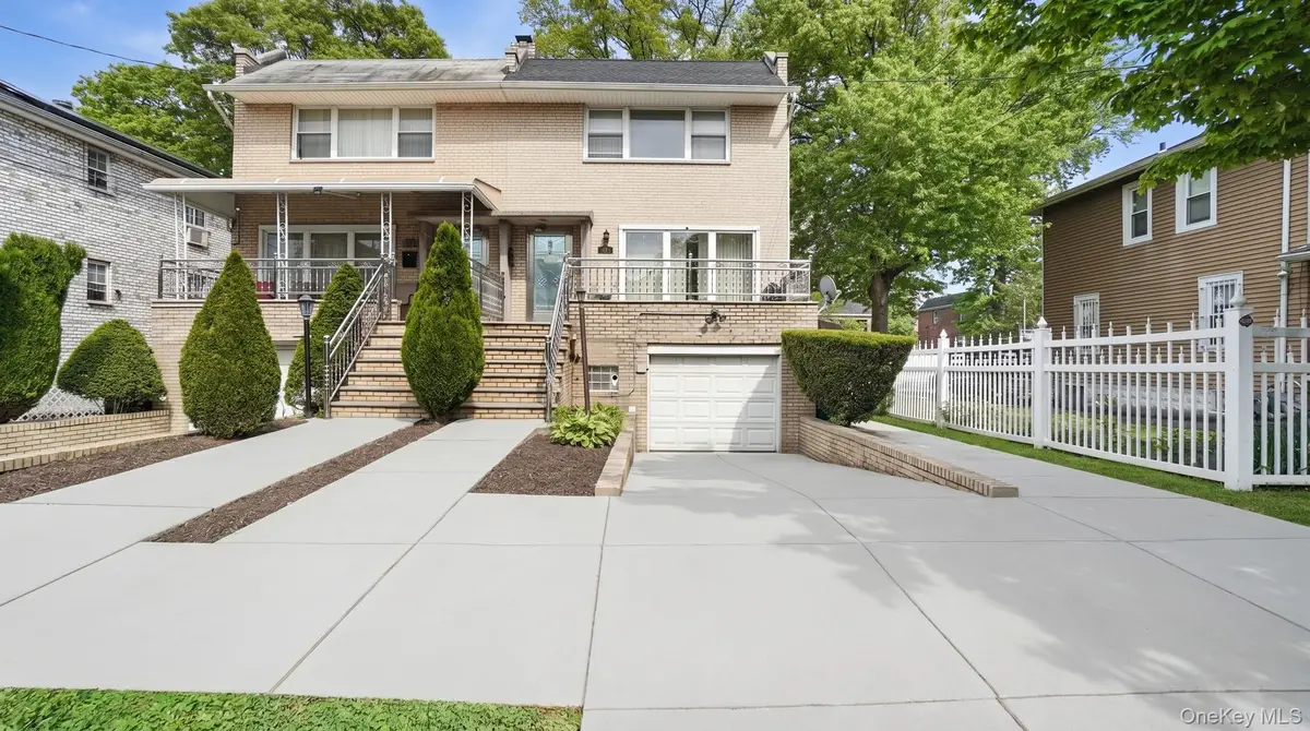 2436 Seymour Avenue, Bronx, NY 10469 - #1