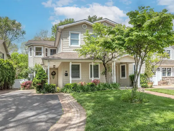 21 Marwood Road N, Port Washington, NY 11050