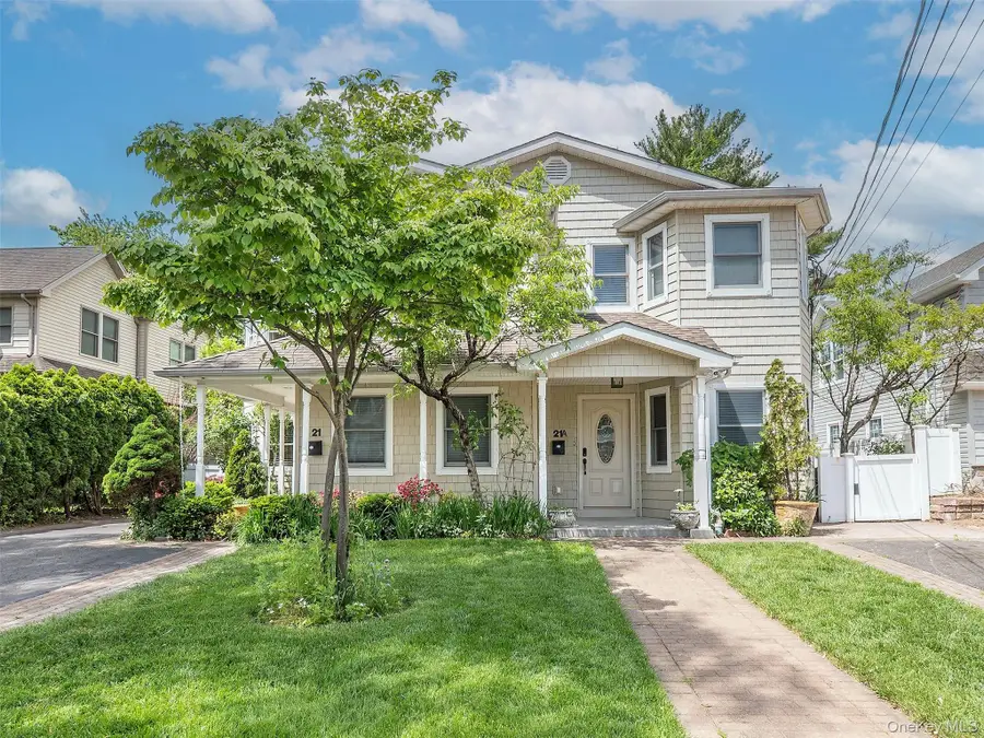 21 Marwood Road N, Port Washington, NY 11050 - #2
